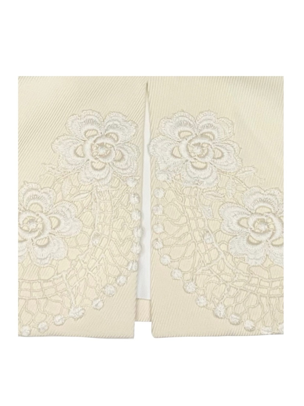 Valentino 𑁍 Rose Lace Wool Pencil Back Slit Knee Length Skirt 𑁍 Winter White 4 - Picture 9 of 16